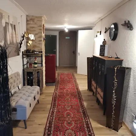 Zimmerflair Waldecker Land *