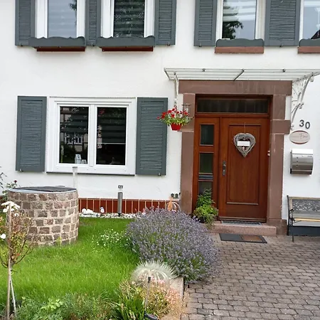 Apartment Zimmerflair Waldecker Land